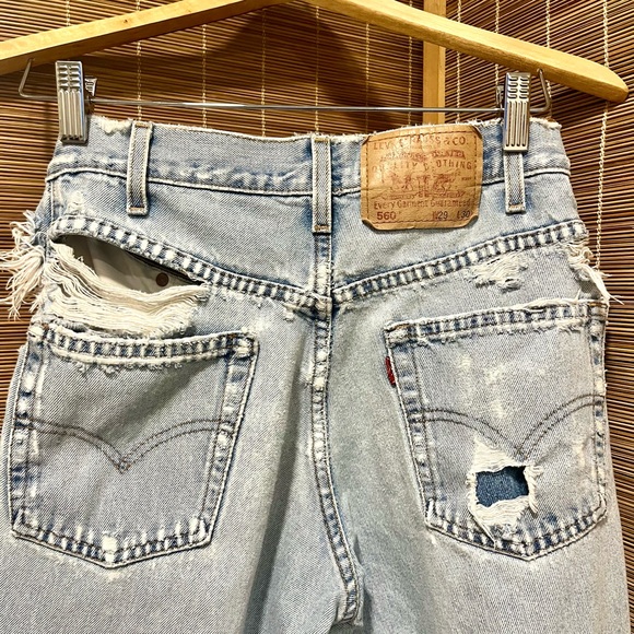 Vintage Levis 560 - Picture 2 of 4
